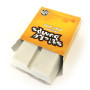 Buster Surfboards Sticky Bumps Kit de cire pour planche de surf avec manche en bambou et peigne de surf Température chaude 17 °C
