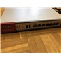 ZyXEL ZyWALL USG-100 Pack UTM V2 Dispositif de sécurité avec 1 an de AV+IDP/AS/CF 25 utilisateurs VPN SSL 10 MB LAN/100 MB LAN/G