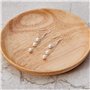Boucles d'oreilles pendantes en argent sterling avec triple perle blanche
