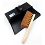 cendre avec couvercle en métal noir et brosse souple