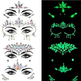 Briller dans les autocollants de bijoux du visage noir