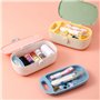Kit de couture portable pour adultes, boîte à couture en plastique, aiguilles et fils, accessoires de couture et fournitures