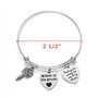 Bracelet réglable avec médaillons comportant les inscriptions « Mother of The Groom » et « Thank You For Raising The Man of My D