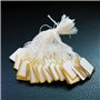 POFET Lot de 500 Étiquettes de Prix Blanches pour Bijoux, Vêtements, Cadeaux - Carrées en Papier Avec Ficelle de Suspension