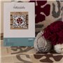 Kit de broderie pour coussin | Canevas imprimé 40 cm x 40 cm | Avec laine et aiguille de tapisserie | Motif Eixample Delicatela