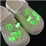 YSJCHEBS 20 Pièces Ornements De Chaussures Lumineux De Dessin Animé, Fleurs De Chaussures Décoratives, Boucles De Chaussures Lum