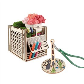 Onlvmyur Porte-Fil en Bois Portable Support Dérouleur Pelote de Laine avec Dragonne Porte Pelote de Laine et Boîtes de Rangement