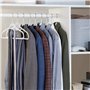 Amazon Basics Lot de 50 cintres en velours avec porte-cravate pour costumes Gris clair