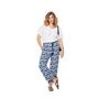 Burda 6218 Pantalon ou pantacourt femme droit poches invisibles ou plaquées - du 46 au 56 Blanc
