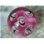 Presse papier en verre soufflé bulle et fond rose style Murano