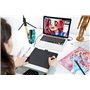 Wacom Intuos M Noir - Tablette graphique à stylet (14,42 cm²) pour PC / MAC - Stylet inclus, Connectivité Bluetooth - Dessin, Éc