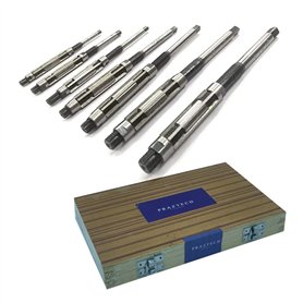 Lot de 7 alésoirs manuels réglables HV - H3 (1/4" - 15/32") dans une boîte en bois