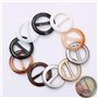 HOSTK 30pc Résine En Plastique Métal Tee Shirt Ceinture Vêtements Clip Agrafe Anneau Écharpe Boucle Ronde Fashion Party Coloré D