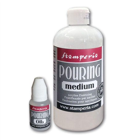 Stamperia Medium transparent à l'eau pour fluidifier les couleurs acryliques afin d’obtenir des effets spéciaux