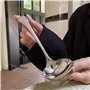 Belle Grande cuillère à Soupe Domestique