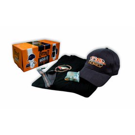 Norev - GOODIES - Véhicule Miniature - Goodies Chrysler 300C - Tee-Shirt TU / Casquette / Tour de Cou / Magnet - Echelle - 1/18e