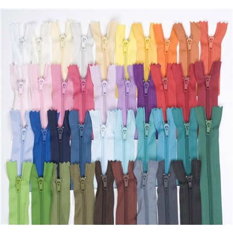 Lot de 39 fermetures Éclair Différents coloris 18 cm