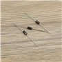 VGOL 500pcs 1N4007 Diodes de Redressement 1A 1000V Diodes de Silicium Électroniques Composants Électroniques pour Convertisseur 