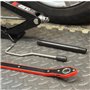 Heyner Cric à ciseaux pour voiture avec cliquet - Outil de levage d'urgence (2 tonnes)