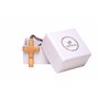 NazarethFairTrade Collier pendentif croix minimaliste en bois d'olivier fait à la main, cadeau pour hommes, femmes, garçons, fil