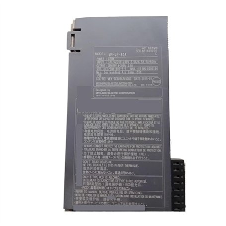 LNKNVDZZMK Contrôleur de Moteur servo MR-JE-40A