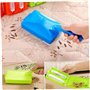 AMOYER Mini Tapis Tapis Rouleau Brosse Dirt Cleaner Handheld Sweeper pour la Maison Nettoyage (Couleur aléatoire)