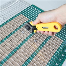 Règle de quilting à carreaux carrés