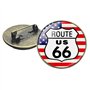 Broche épinglette Route 66 USA pin's motard Biker Triker avec drapeau americain. Livré avec étui cadeau en velours.