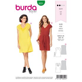 Patron Burda 6221 Robe trapèze sans manche encolure en V avec ou sans volant - du 36 au 46
