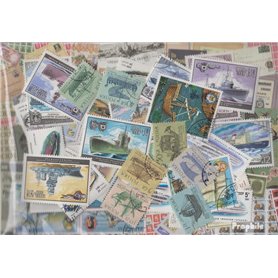 Motives 50 Divers Timbres Navires et Bateaux dans Complet Dépenses (Timbres pour Les collectionneurs) Navigation/navires