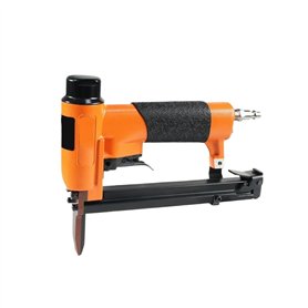 Agrafeuse pneumatique pour tapisserie d'ameublemen Agrafeuse pneumatique à long bec KN7116L