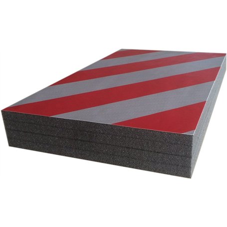 KITAUTOS. PP332R. Protecteur de pare-chocs fond de parking 20 x 33 cm. Épaisseur 4 cm.
