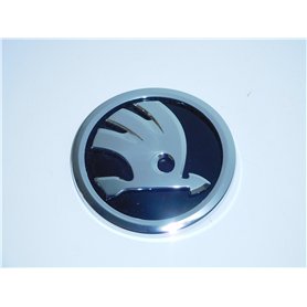 V0853621A - Véritable emblème Skoda - Diamètre : 90 mm