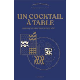 Un cocktail à table