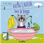 Raton laveur lave le linge