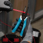 KLEIN TOOLS - Pince à dénuder et coupe-fil Kurve, pour fil 8-18 AWG solide et 10-20 AWG fil toronné Klein Tools K11095 bleu/blan