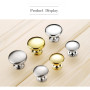 NC Lot de 6 petits boutons de placard ronds en forme de champignon avec vis pour placard, tiroir, portes de meubles, trou unique