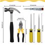 outils à main essentiels pour la maison et le bureau avec marteau
