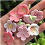 Charmes de Chaussure,12 PCS Mignons Décorations de Chaussures Fleurs avec Boutons Colorés Breloques de Chaussures Mode Fleurs Ch