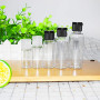 conteneurs d'échantillons de cosmétiq