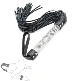 1pc Fouet en cuir tressé