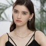 XFSRG Ensemble de Bijoux Fantaisie pour Femme Collier et Boucles d'Oreilles avec Perles et Fleurs en Design Élégant pour Mariage