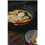 KitchenCraft World of Flavours - Marmite Japonaise avec Couvercle en Bois, Fonte, Noir, 1,5 L