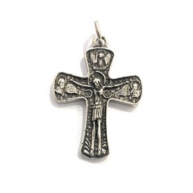 Croix de Torreciudad en métal avec plaqué argent 5 µm. Dimensions : 42 x 34 mm