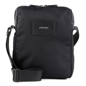 Calvin Klein CK Must T Reporter CK Black