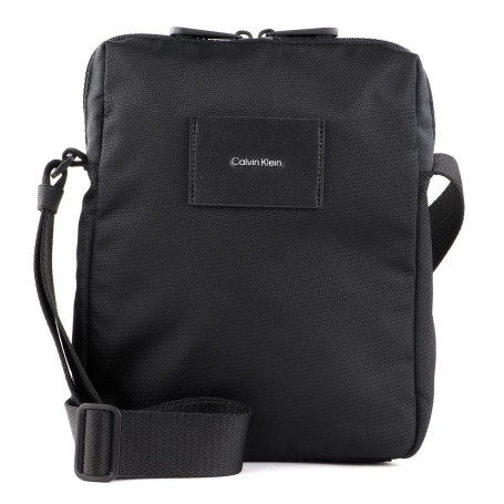 Calvin Klein CK Must T Reporter CK Black