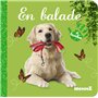 Bébé touche-à-tout - En balade