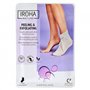 Iroha Nature Care Socks Exfoliating Lavender In-Foot-3