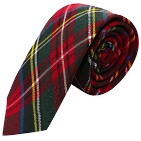 King & Priory Cravate de Cocher Traditionnel Tartan Rouge King & Priory Cravate de Cocher Traditionnel Tartan Rouge