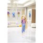 Comfy Squad Hasbro - E8393 - Raiponce - Poupée de Mode - Cinéma Chaos en Filet avec Tenue Loisirs et Accessoires